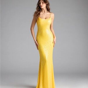 Windsor Yellow Bodycon Maxi Dress Scoop Neck Sleeveless NWT